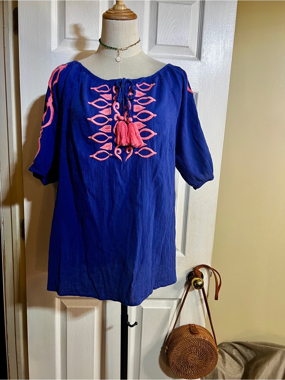 Talbots Wms Blue Pink Cotton Crinkle Gauze Tassel Embroidered Boho Summer‎ Top L